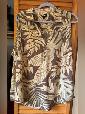 NWOT Torrid Harper Georgette Pullover Sleeveless Blouse